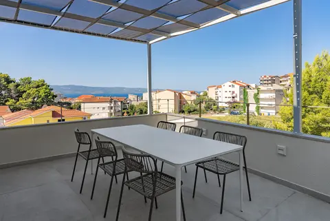 Penthouse Residence · photograph 4